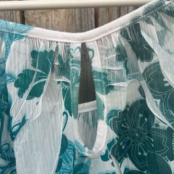 Vanity blouse thing short sleeve puffed size medium - Picture 7 of 7